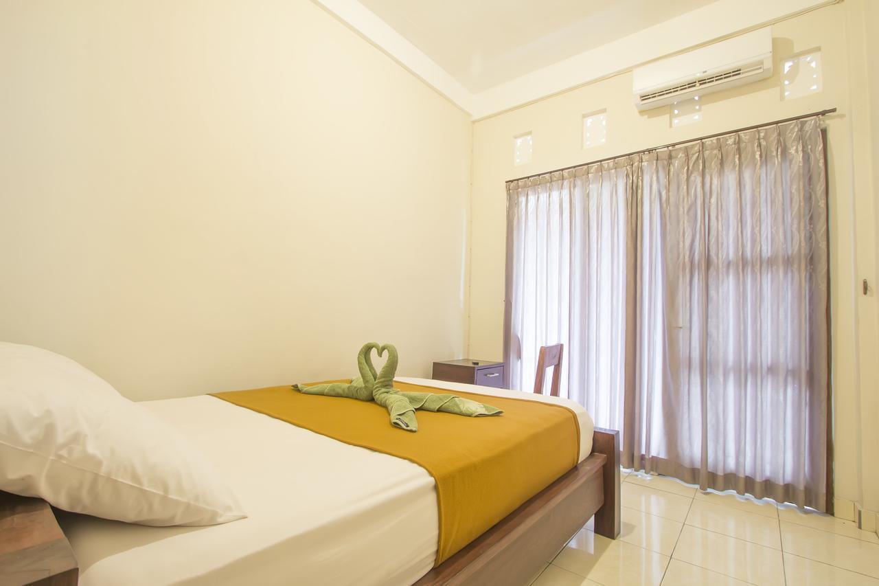 Putra Dadi Guest House Canggu Екстериор снимка