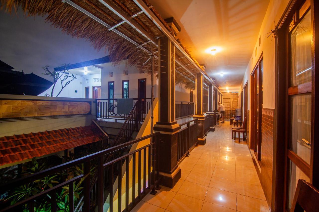 Putra Dadi Guest House Canggu Екстериор снимка